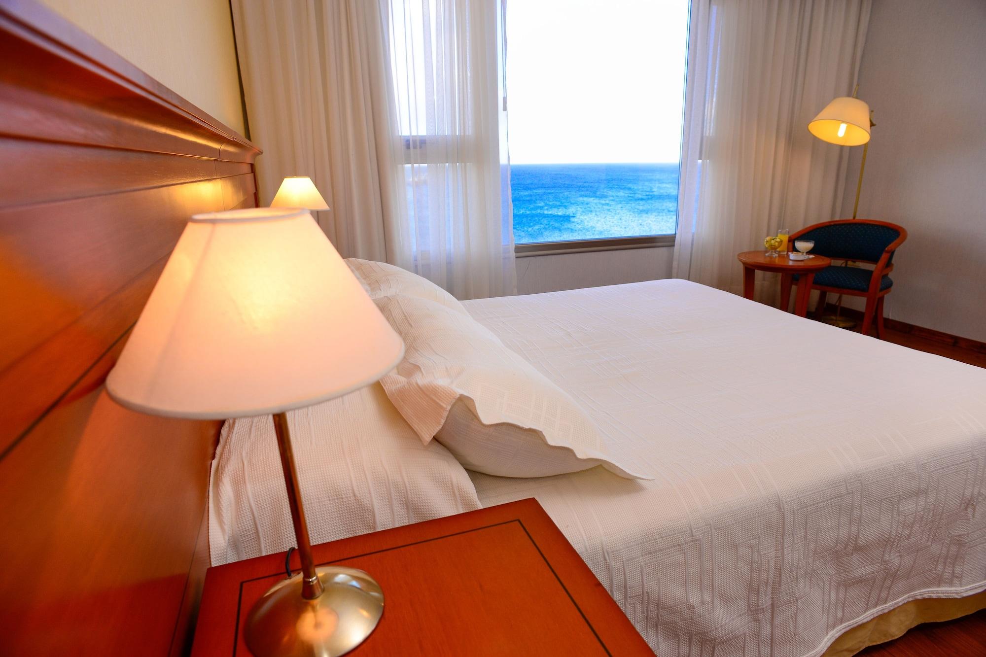 Yene Hue Hotel Puerto Madryn Exterior photo