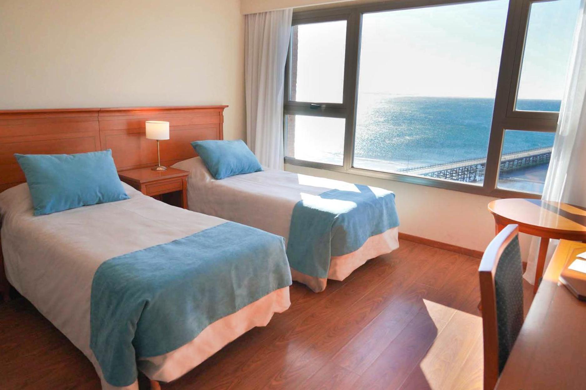Yene Hue Hotel Puerto Madryn Exterior photo