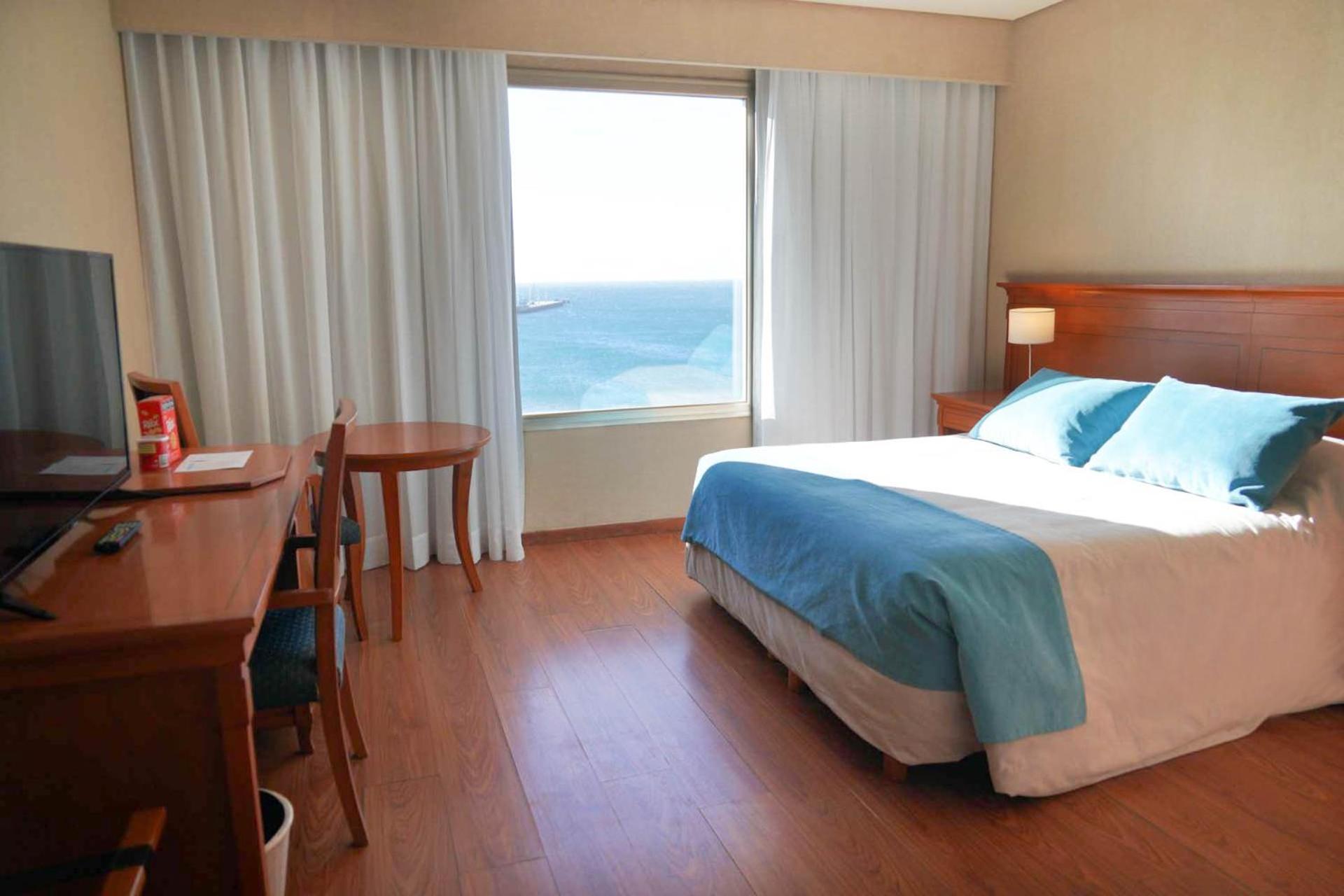 Yene Hue Hotel Puerto Madryn Exterior photo
